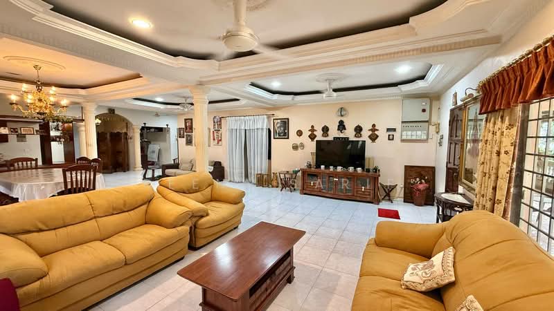 Rumah Berkembar untuk Dijual di Seksyen 4 (Petaling Jaya) - Reena Sarif - PropertyGuru.com.my