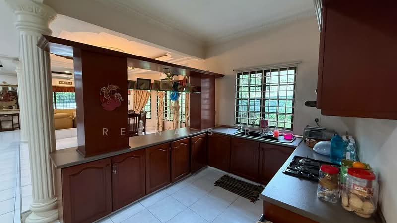 Rumah Berkembar untuk Dijual di Seksyen 4 (Petaling Jaya) - Reena Sarif - PropertyGuru.com.my