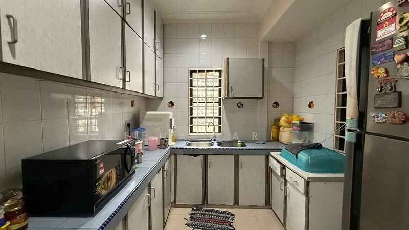 Rumah Berkembar untuk Dijual di Seksyen 4 (Petaling Jaya) - Reena Sarif - PropertyGuru.com.my