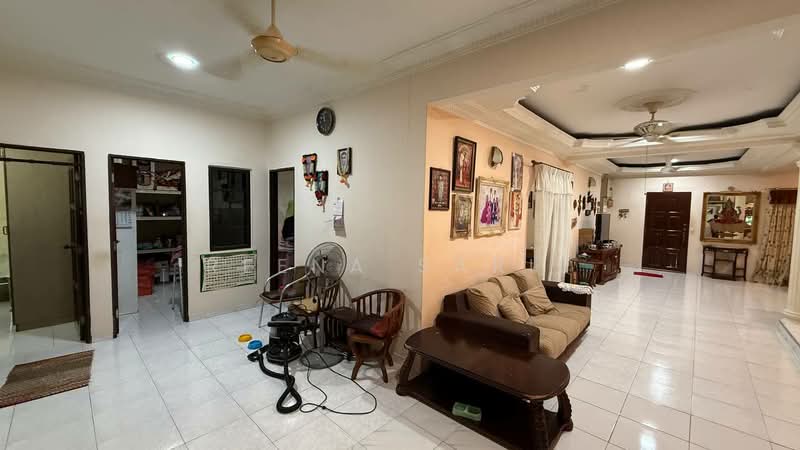 Rumah Berkembar untuk Dijual di Seksyen 4 (Petaling Jaya) - Reena Sarif - PropertyGuru.com.my