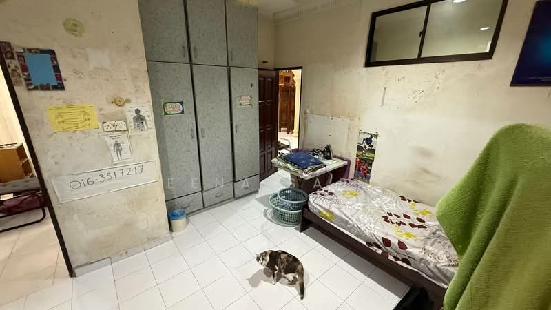 Rumah Berkembar untuk Dijual di Seksyen 4 (Petaling Jaya) - Reena Sarif - PropertyGuru.com.my