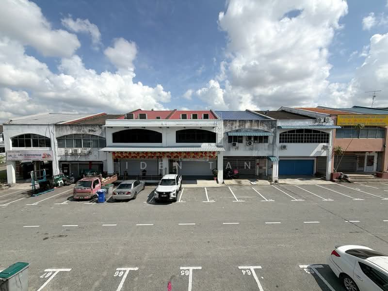 Shop / Office for Sale in Taman Johor Jaya (Johor Bahru) - Iden Tan - Exterior - PropertyGuru.com.my