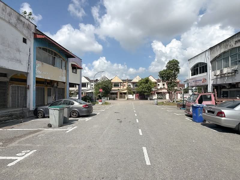 Shop / Office for Sale in Taman Johor Jaya (Johor Bahru) - Iden Tan - Exterior - PropertyGuru.com.my