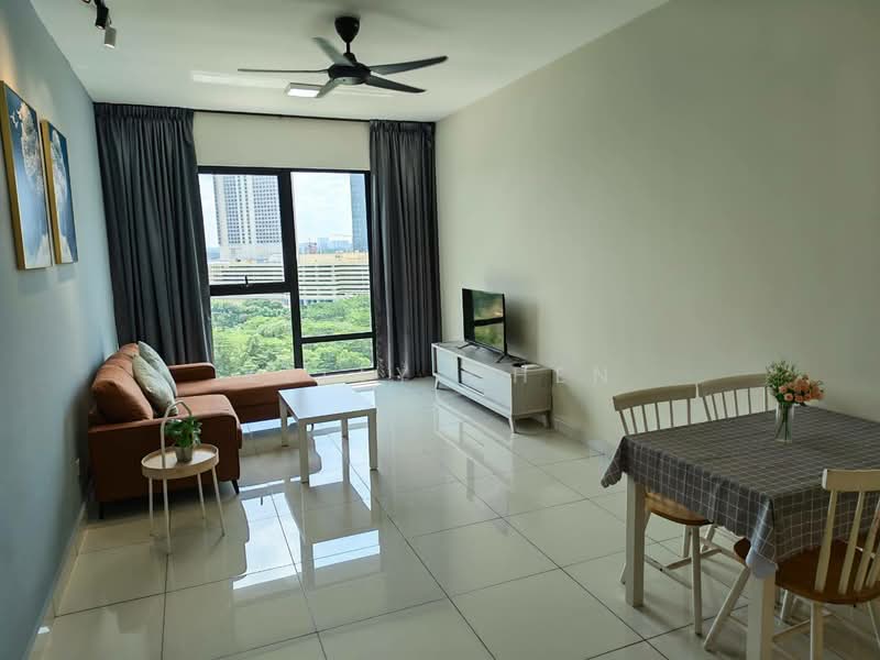 Servis Apartment untuk Disewa di Southkey Mosaic - Kelly Chen - Living Room - PropertyGuru.com.my