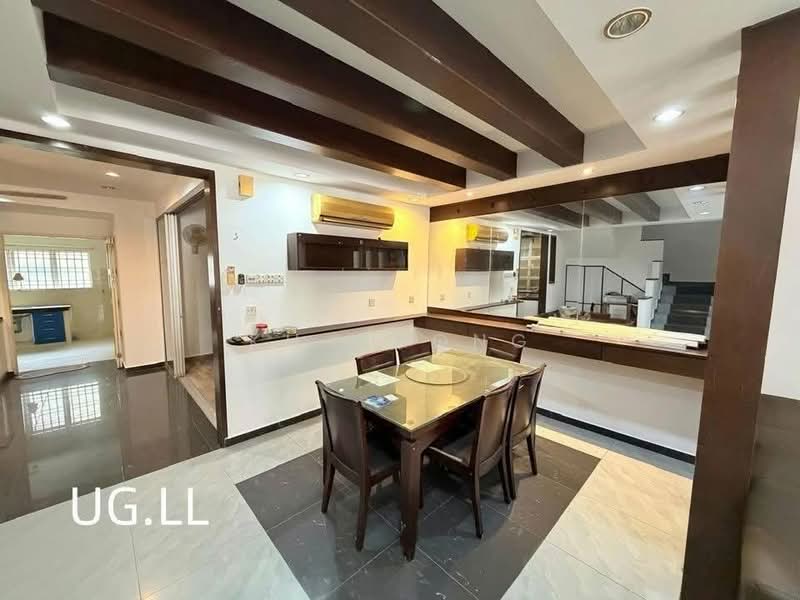 2.5-storey Terraced House for Sale in Bandar Bukit Tinggi (Klang) - KH Chong - Dining Room - PropertyGuru.com.my