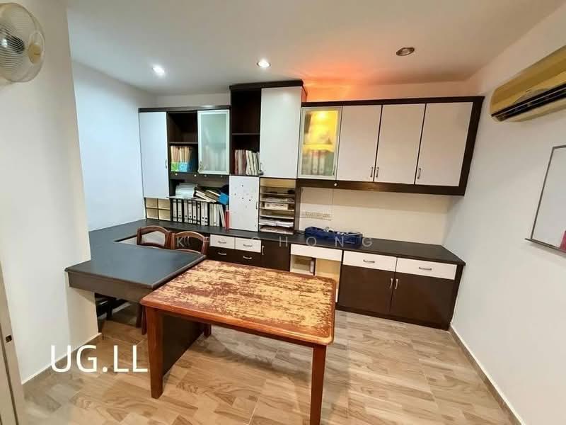2.5-storey Terraced House for Sale in Bandar Bukit Tinggi (Klang) - KH Chong - Study - PropertyGuru.com.my