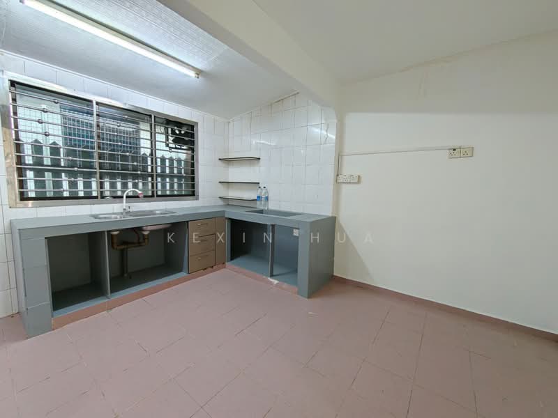 Rumah Teres 1 Tingkat untuk Dijual di Taman Skudai Baru (Skudai) - Kexin Hua - Kitchen - PropertyGuru.com.my