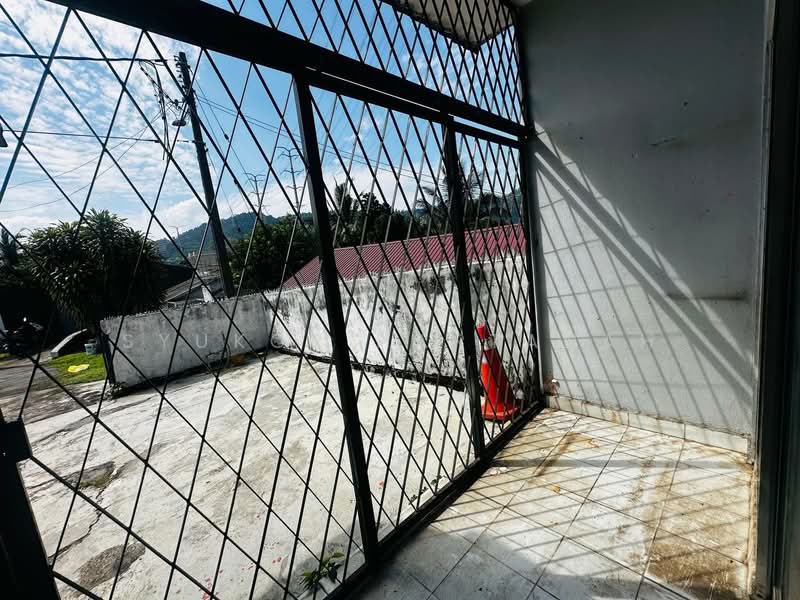 Rumah Teres 2 Tingkat untuk Dijual di Ampang (Selangor) - Syukor Hartanah - Balcony - PropertyGuru.com.my