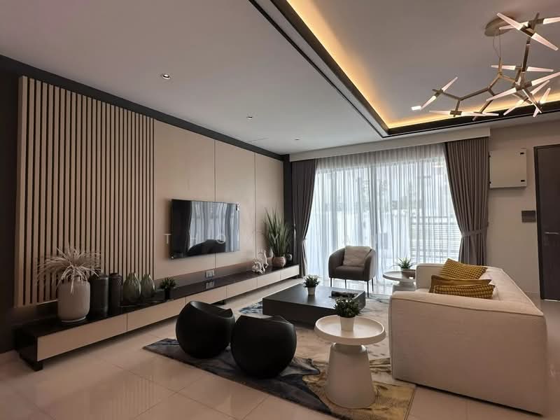 Rumah Teres 3 Tingkat untuk Dijual di Bandar Utama 1 (Bandar Utama) - Thony Tan - Living Room - PropertyGuru.com.my