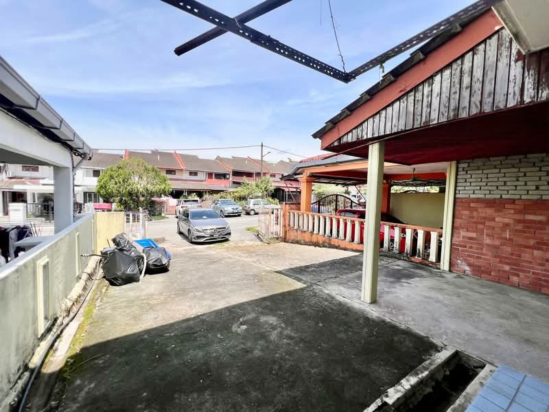 Rumah Teres 2 Tingkat untuk Dijual di Bangi (Selangor) - Zairul Asrah Zulkefli - Exterior - PropertyGuru.com.my