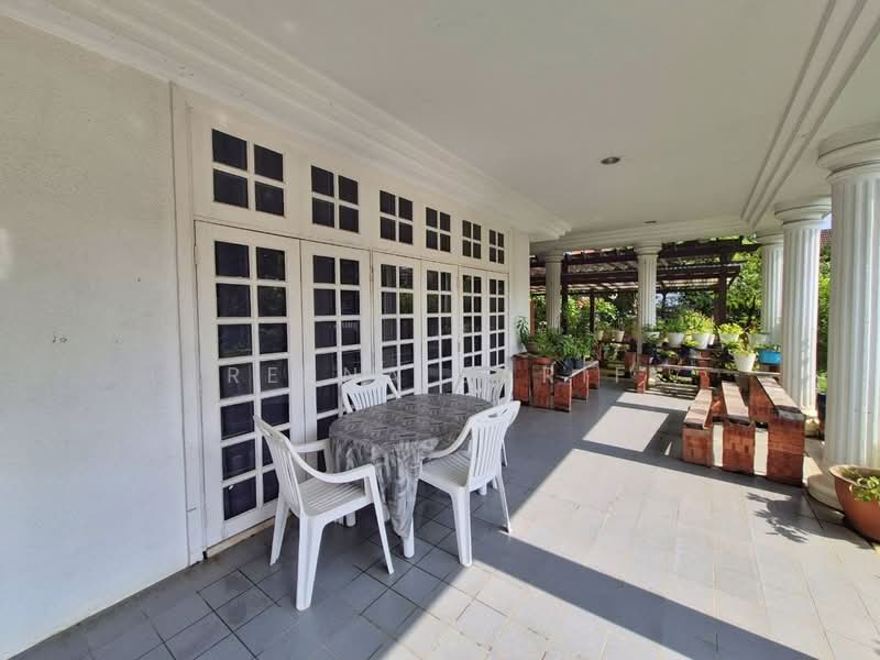 Rumah Banglo untuk Dijual di Taman Tun Dr Ismail (Kuala Lumpur) - Reena Sarif - Exterior - PropertyGuru.com.my