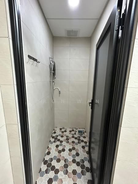 Gudang untuk Disewa di Eco Business Park V (Puncak Alam) - Tron Wan - Bathroom - PropertyGuru.com.my