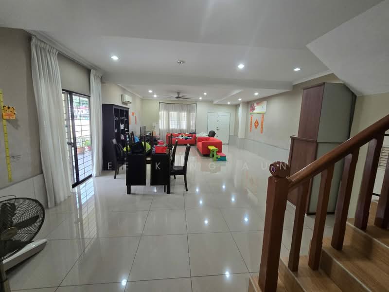 2-storey Terraced House for Sale in Taman Bayu Perdana (Klang) - Lee Keng Aun - Living Room - PropertyGuru.com.my