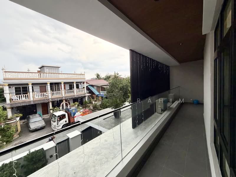 Bungalow for Sale in Kampung Melayu Ampang (Ampang) - Shafiq Ibrahim - PropertyGuru.com.my