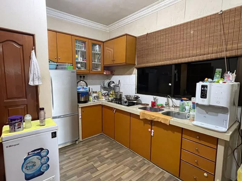 Kondominium untuk Disewa di E-Park Condominium - Hong . - Kitchen - PropertyGuru.com.my