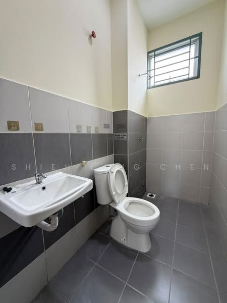 Rumah Teres 2-Tingkat untuk Dijual di Nusa Bayu (Iskandar Puteri (Nusajaya)) - Shieh Long Chen - Bathroom - PropertyGuru.com.my