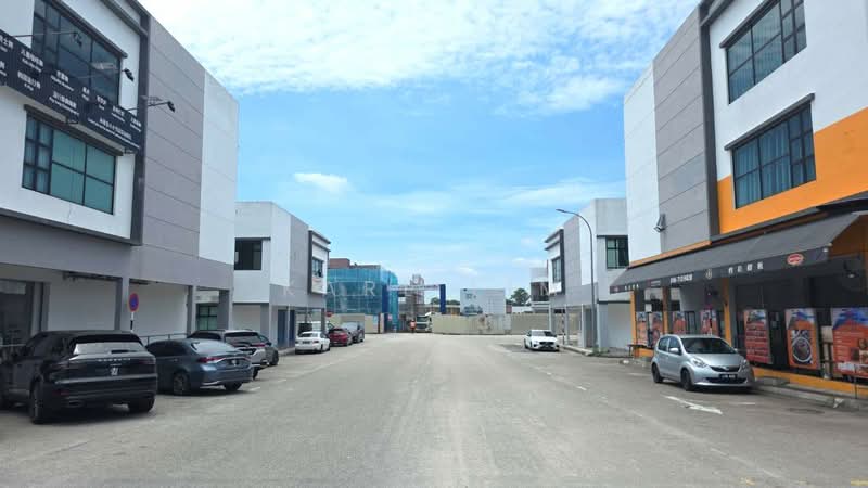 Kedai / Pejabat untuk Dijual di Taman Pelangi Indah (Ulu Tiram) - Karl Lim - Exterior - PropertyGuru.com.my