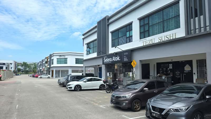 Kedai / Pejabat untuk Dijual di Taman Pelangi Indah (Ulu Tiram) - Karl Lim - Exterior - PropertyGuru.com.my