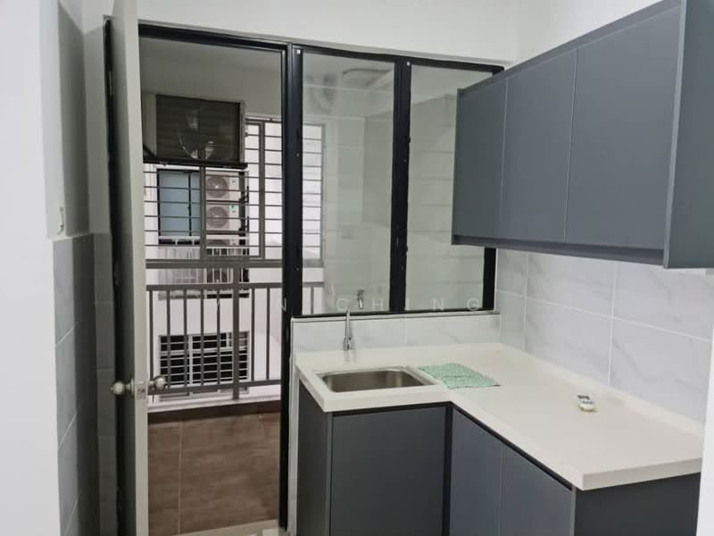 Kondominium untuk Disewa di Mizumi Residences - Yen Ching - Kitchen - PropertyGuru.com.my