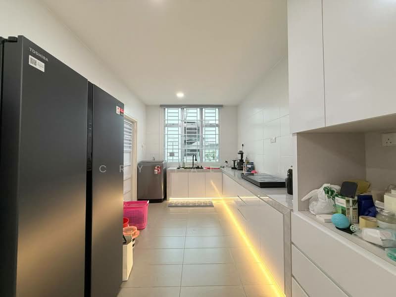 Rumah Teres 2 Tingkat untuk Dijual di Taman Mutiara Rini (Skudai) - Crystal Tan - Kitchen - PropertyGuru.com.my