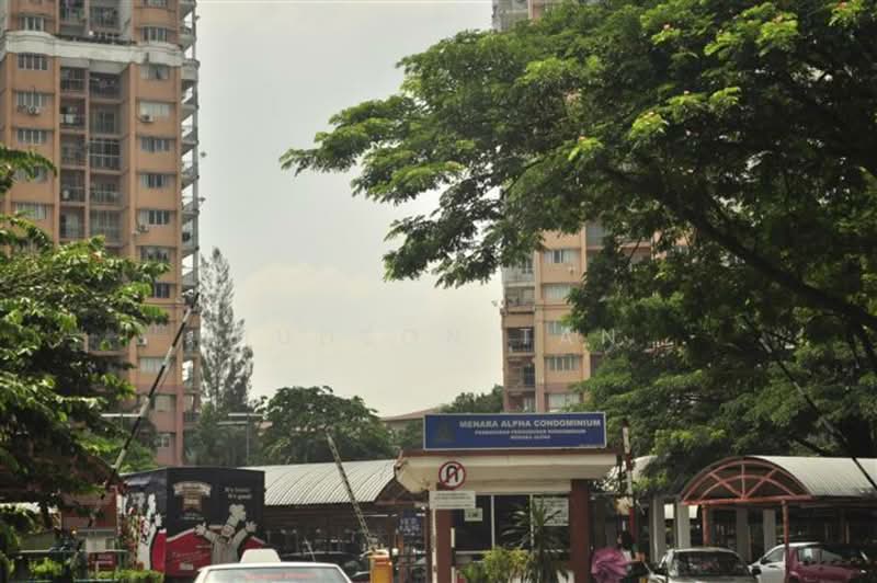 Kondominium untuk Dijual di Menara Alpha - Hudson Tan - Exterior - PropertyGuru.com.my