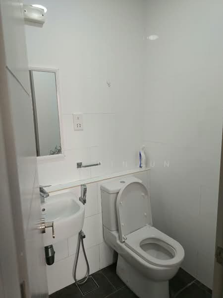 Service Residence for Rent at Ten Kinrara - Lee Pinjun - PropertyGuru.com.my