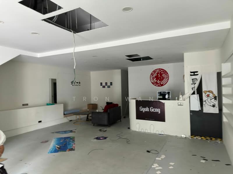 Shop / Office for Rent in Cheras (Selangor) - Tron Wan - Interior - PropertyGuru.com.my