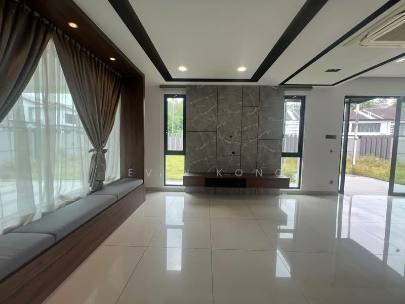 Semi-Detached House for Sale in Taman Nusa Idaman (Iskandar Puteri (Nusajaya)) - Seven Kong - Living Room - PropertyGuru.com.my