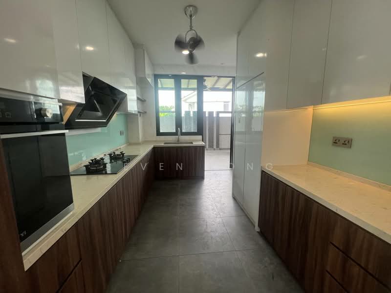 Semi-Detached House for Sale in Taman Nusa Idaman (Iskandar Puteri (Nusajaya)) - Seven Kong - Kitchen - PropertyGuru.com.my