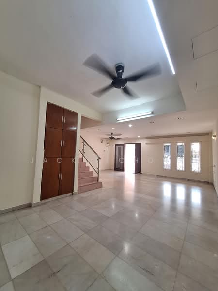 Rumah Teres 2 Tingkat untuk Dijual di Taman Overseas Union (Taman Oug) (Jalan Klang Lama (Old Klang Road)) - Jackie Chong - Living Room - PropertyGuru.com.my