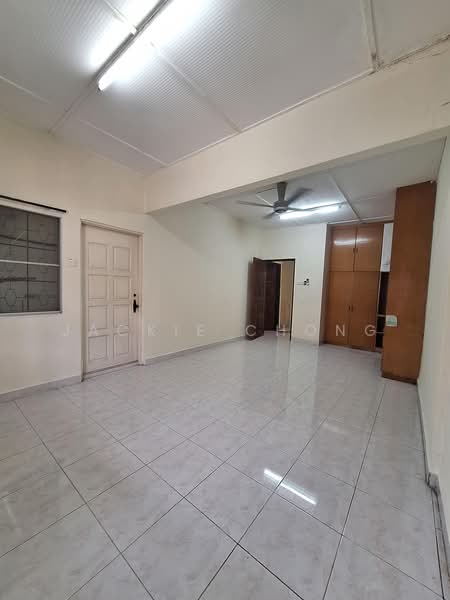 Rumah Teres 2 Tingkat untuk Dijual di Taman Overseas Union (Taman Oug) (Jalan Klang Lama (Old Klang Road)) - Jackie Chong - Interior - PropertyGuru.com.my