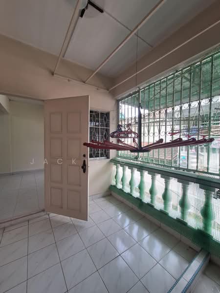 Rumah Teres 2 Tingkat untuk Dijual di Taman Overseas Union (Taman Oug) (Jalan Klang Lama (Old Klang Road)) - Jackie Chong - Balcony - PropertyGuru.com.my