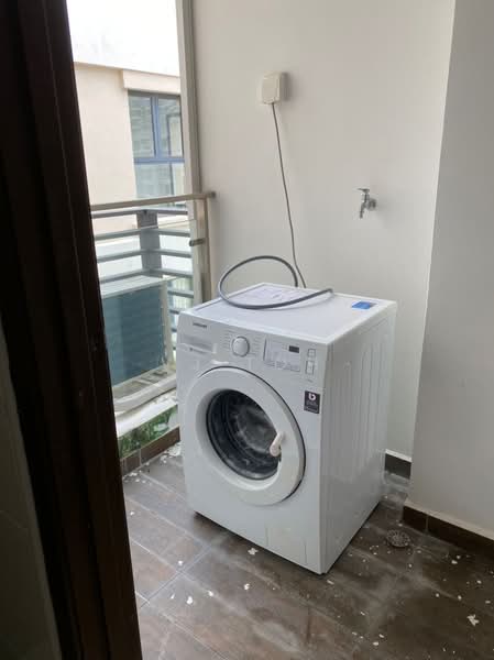 Condominium for Rent at Amberside @ Country Garden Danga Bay - VJ Toh - PropertyGuru.com.my