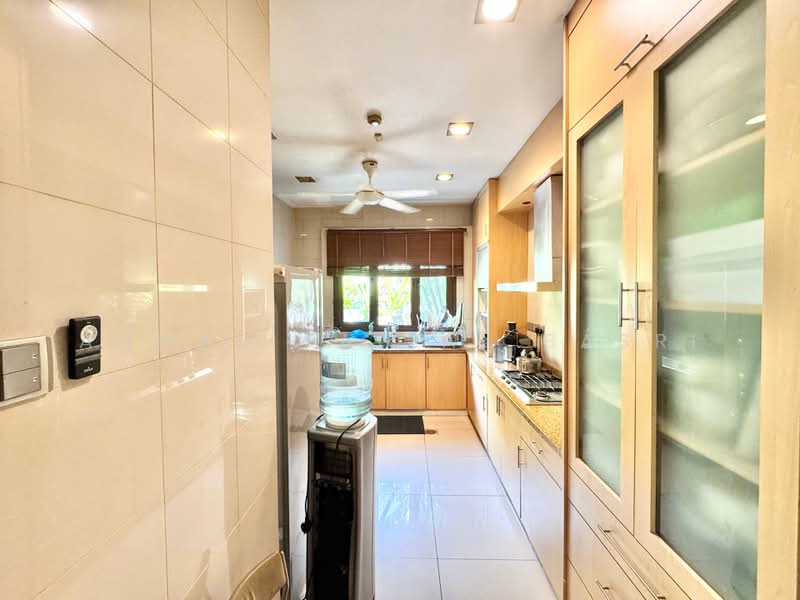 Semi-Detached House for Sale in Bukit Tunku (Kenny Hills) (Kuala Lumpur) - Ahmad Faizal Basri - Kitchen - PropertyGuru.com.my