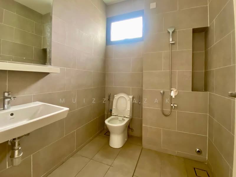 Terraced House for Sale in Elmina (Shah Alam) - Muizz Razak - PropertyGuru.com.my
