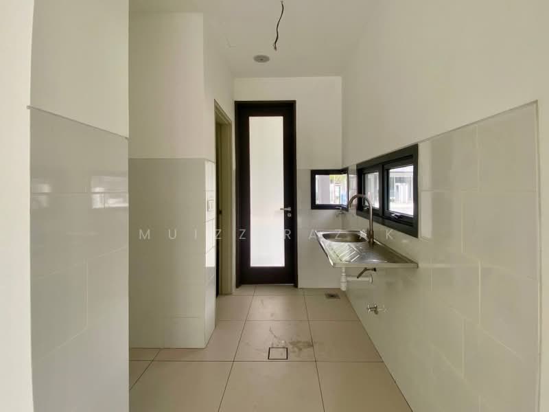 Terraced House for Sale in Elmina (Shah Alam) - Muizz Razak - PropertyGuru.com.my