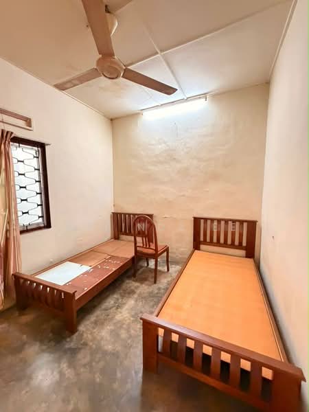Rumah Teres 1 Tingkat untuk Dijual di Taman Abad (Johor Bahru) - Melinda Ee - Bedroom - PropertyGuru.com.my