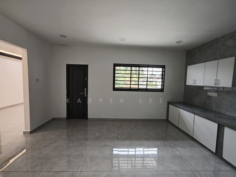 Rumah Teres 1 Tingkat untuk Disewa di Taman Johor Jaya (Johor Bahru) - Kasper Lee - Kitchen - PropertyGuru.com.my