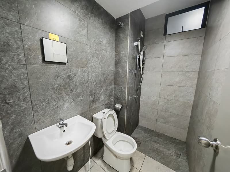 Service Residence for Rent at Traders Park - Camie Hoo - Bathroom - PropertyGuru.com.my