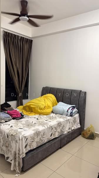 Service Residence for Sale at D'Summit Residences - Daniel Yong - Bedroom - PropertyGuru.com.my