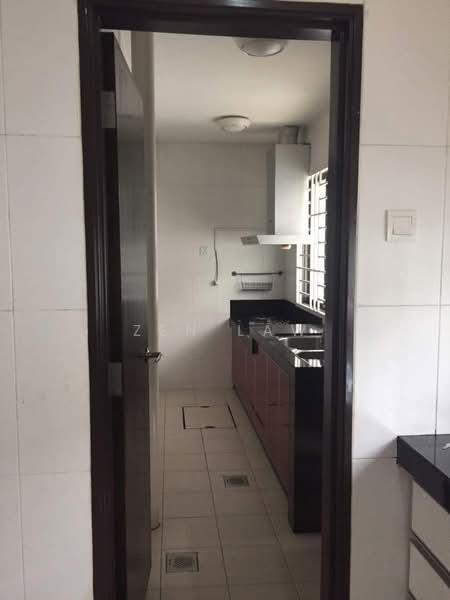 Rumah Teres 2.5 Tingkat untuk Dijual di Taman Meranti Jaya (Puchong) - Zen Law - Kitchen - PropertyGuru.com.my