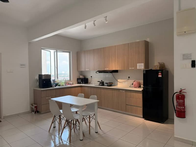 Kondominium untuk Disewa di Taman Puchong Indah - Fung Lim - Kitchen - PropertyGuru.com.my