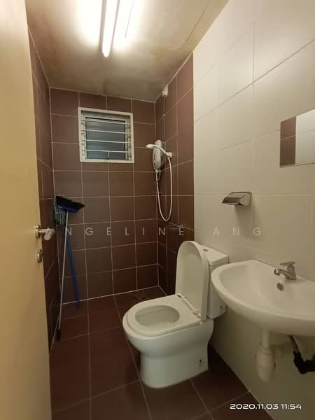 Servis Apartment untuk Disewa di Galleria Equine Park - ANGELINE ANG - Bathroom - PropertyGuru.com.my