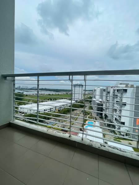 Apartment for Rent at Nusa Heights (Nusa Puncak) - April Chin - Balcony - PropertyGuru.com.my