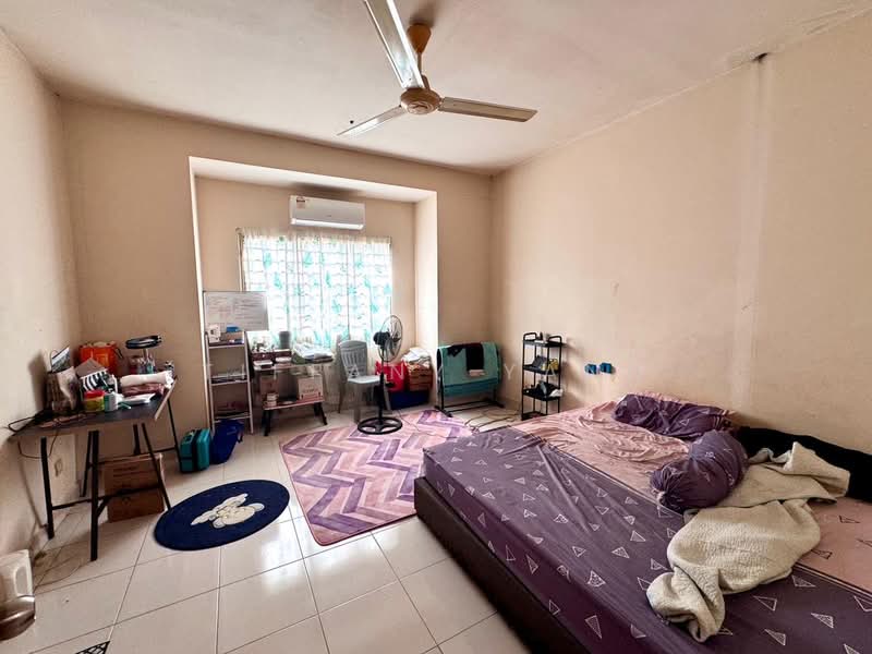 Rumah Teres 2 Tingkat untuk Dijual di Rawang (Selangor) - Tiffany Yang - Bedroom - PropertyGuru.com.my