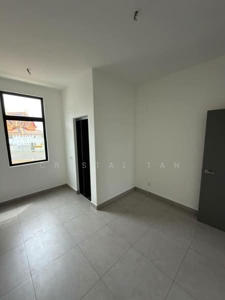 Rumah Teres 2 Tingkat untuk Dijual di Taman Mount Austin (Tebrau) - Crystal Tan - Interior - PropertyGuru.com.my