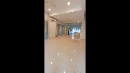 3-storey Terraced House for Sale in Valencia (Sungai Buloh) - Chanel Lee - PropertyGuru.com.my