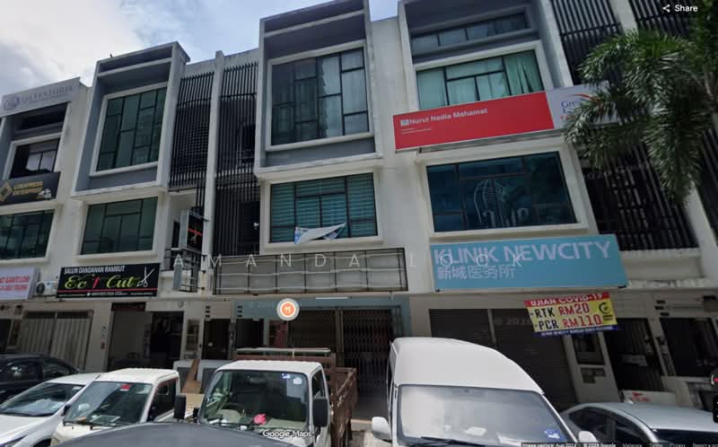 Kedai / Pejabat untuk Dijual di Puchong (Selangor) - Amanda Lock - Exterior - PropertyGuru.com.my