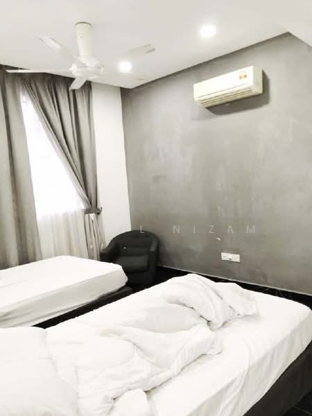 Rumah Berkembar untuk Dijual di Bangi (Selangor) - Saiful Nizam - Bedroom - PropertyGuru.com.my