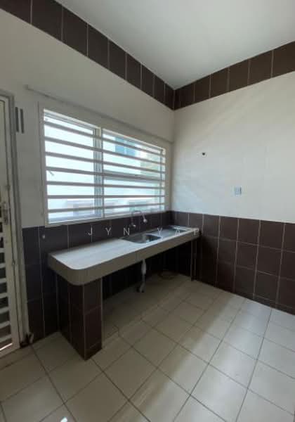 2-storey Terraced House for Rent in Seri Setali (Kuantan) - Jyn Yap - Kitchen - PropertyGuru.com.my